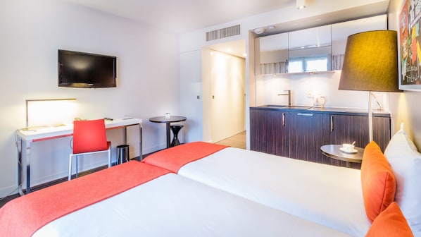 1 chambre, coffres-forts dans les chambres, bureau