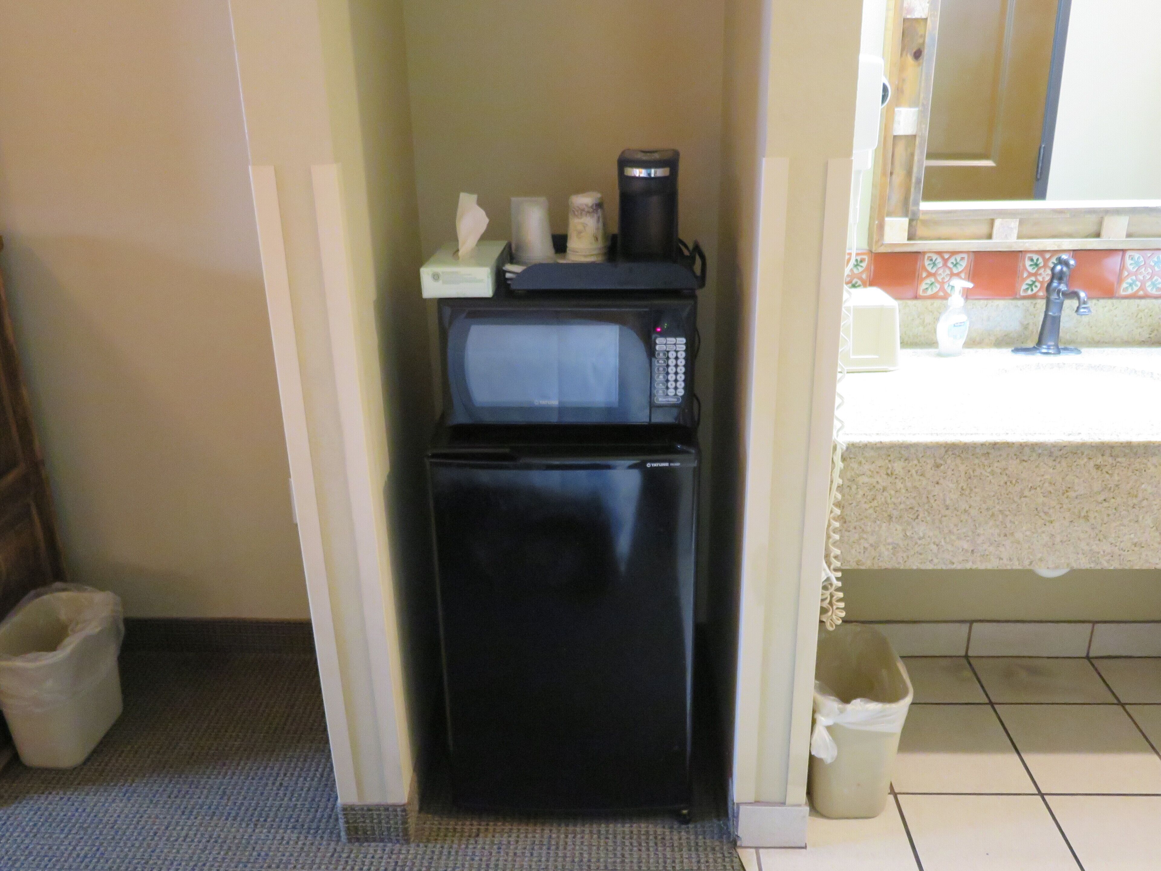 standard room, 2 queen beds, non smoking | 1 bedroom, down duvets, desk, blackout curtains