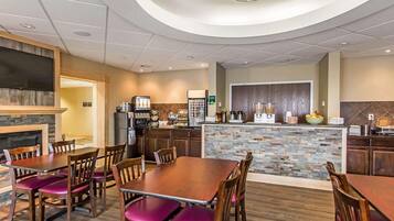 Gratis morgenmadsbuffet hver dag