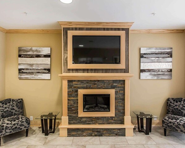 Lobby - Quality Inn (Moncton)