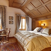 Ambra Cortina Luxury & Fashion Boutique Hotel