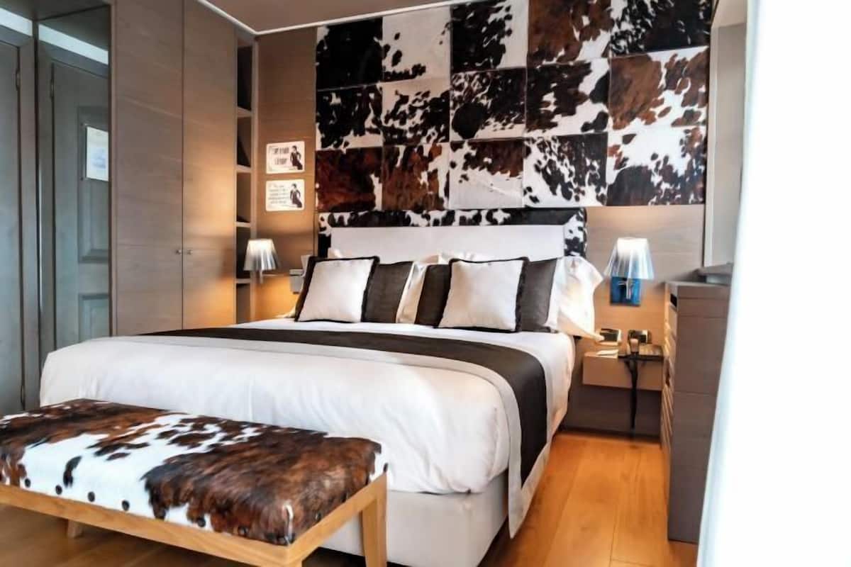 1 dormitorio, caja fuerte, wifi gratis y ropa de cama