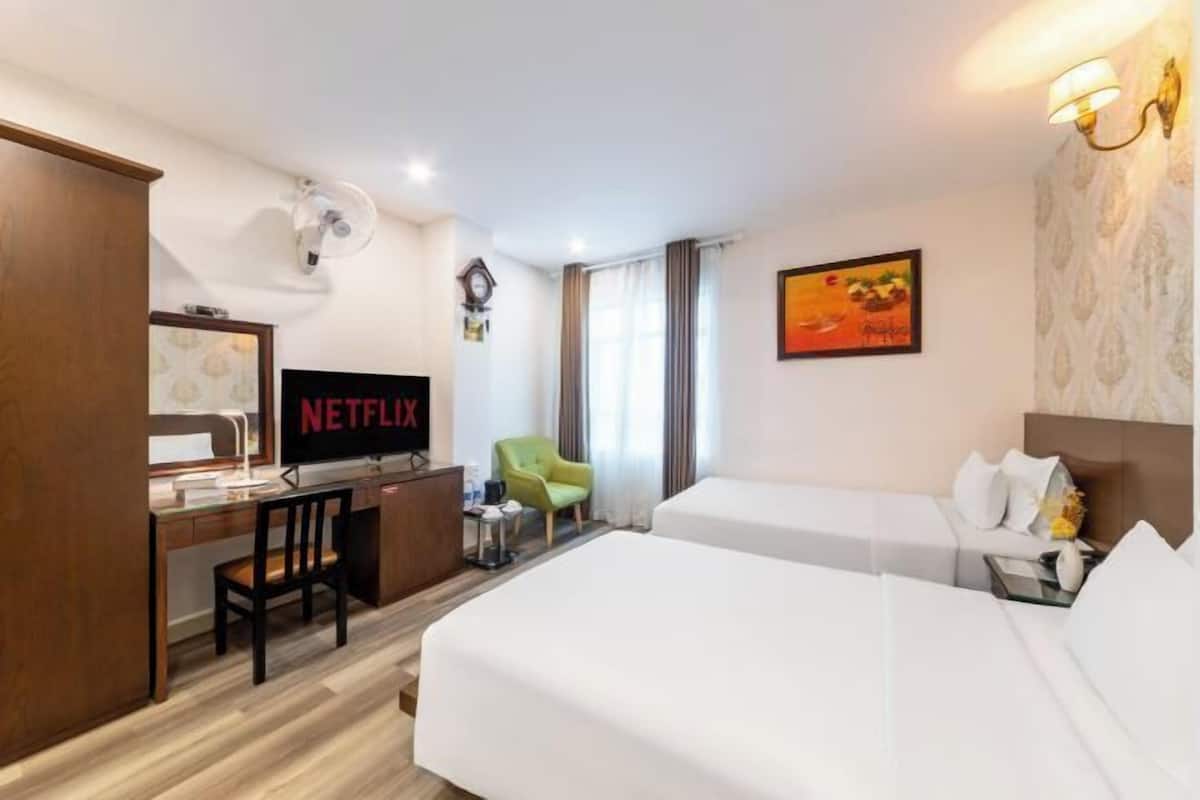 1 bedroom, minibar, in-room safe, blackout curtains