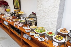 Desayuno buffet incluido todos los días