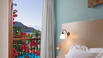 1 bedroom, Frette Italian sheets, premium bedding, pillow-top beds