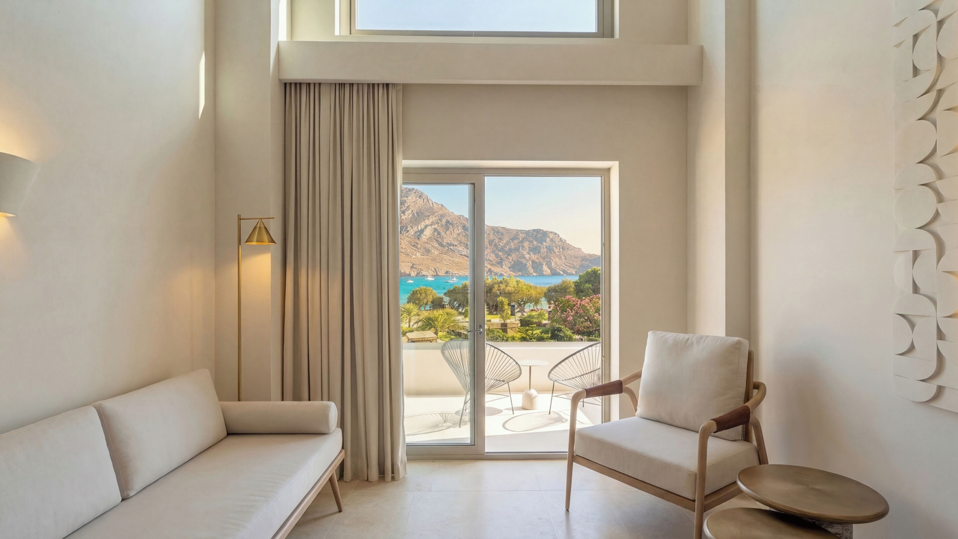 Penthouse Maisonette with Private Pool and Sea View | Hochwertige Bettwaren, Pillowtop-Betten, Zimmersafe, Schreibtisch