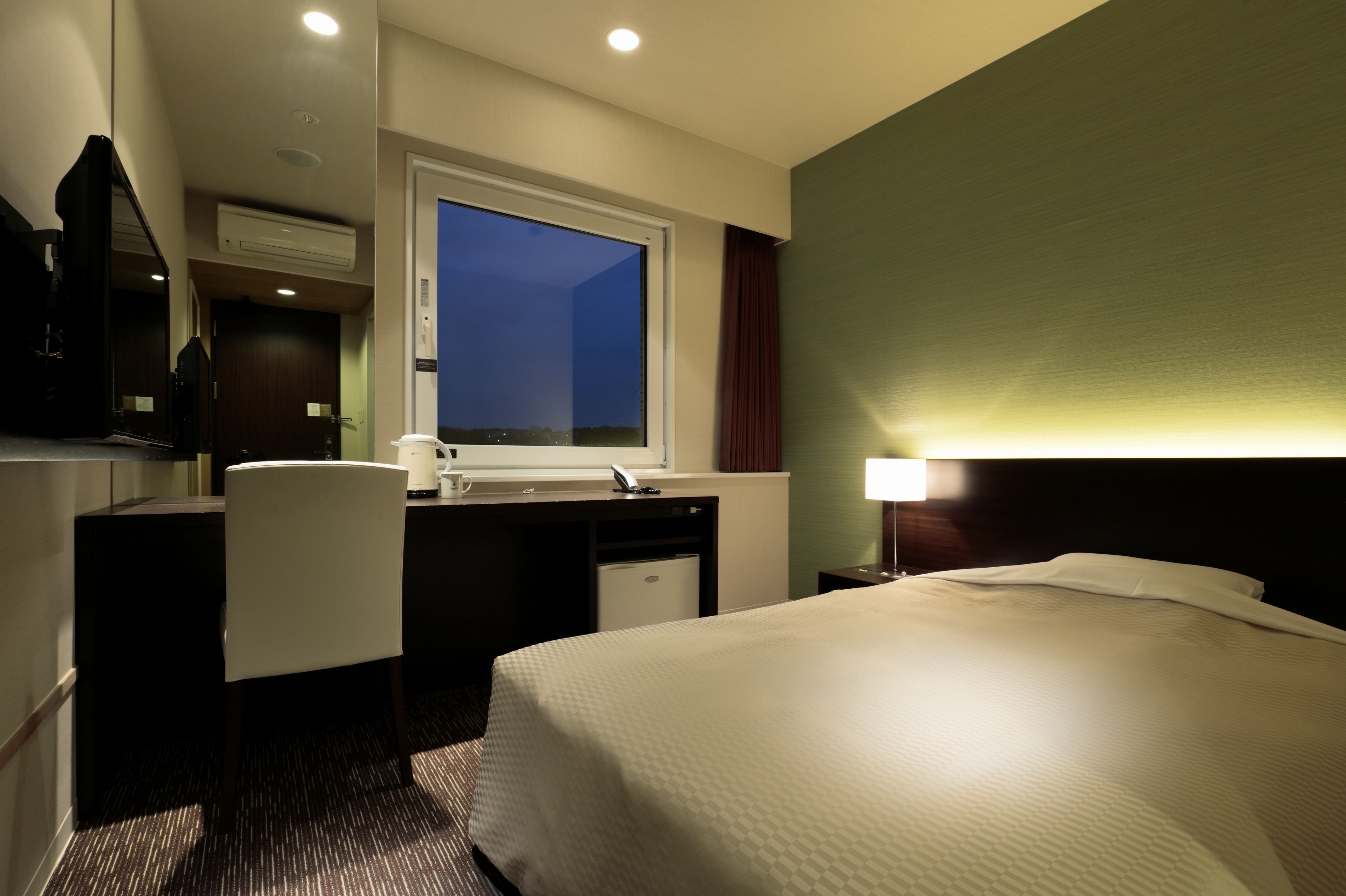 double room b, non smoking | premium bedding, soundproofing, free wifi, bed sheets