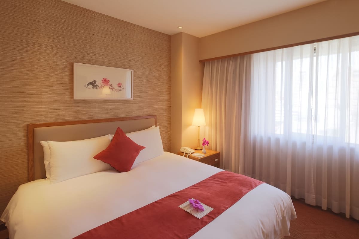 1 bedroom, minibar, in-room safe, desk