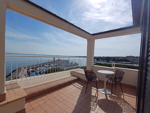 Terrace/patio - Hotel Vittorio (Desenzano del Garda)