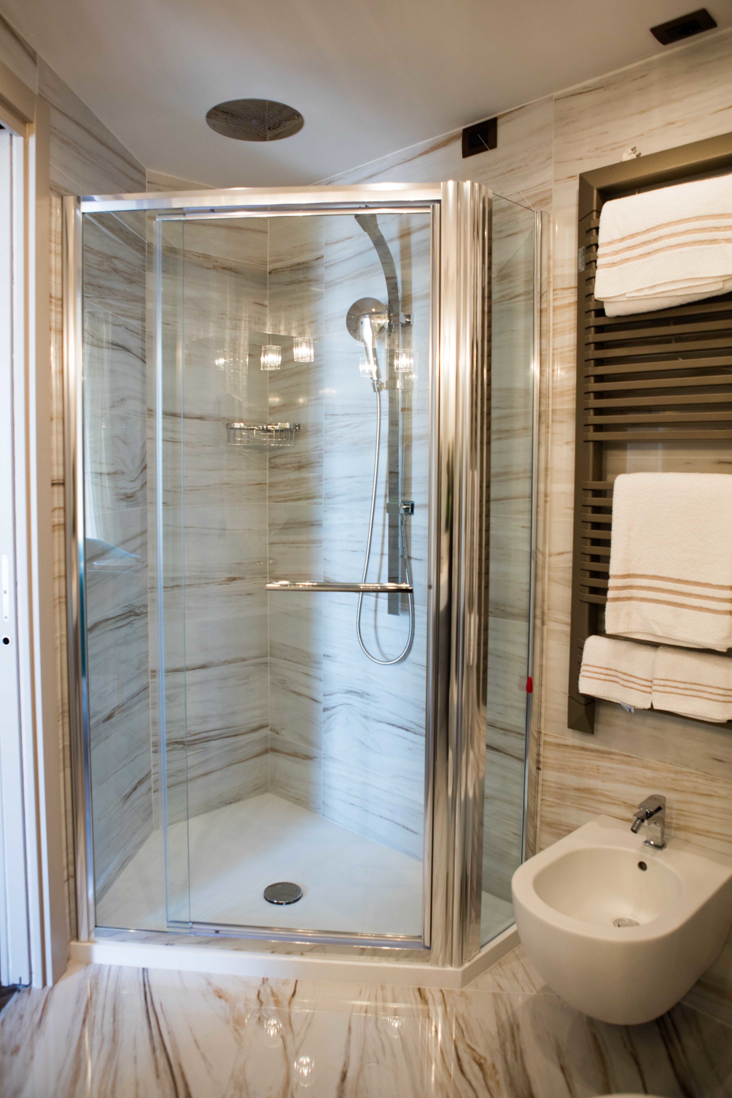 suite, 1 bedroom, terrace, lake view (1st floor - platinum) | bathroom | hair dryer, bidet, towels