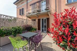 Suite, 1 habitación, terraza, vistas al lago (1st floor - Platinum) | Terraza o patio