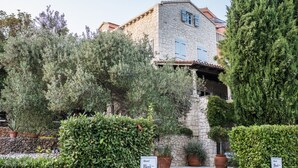 Unclassified image, 2 of 87, button - Hotel Boskinac (Novalja)