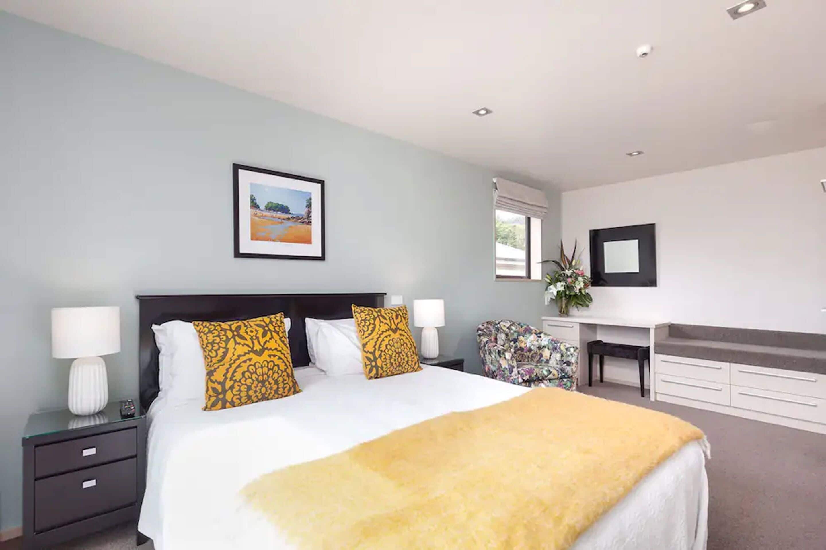 two bedroom | 1 bedroom, premium bedding, desk, laptop workspace