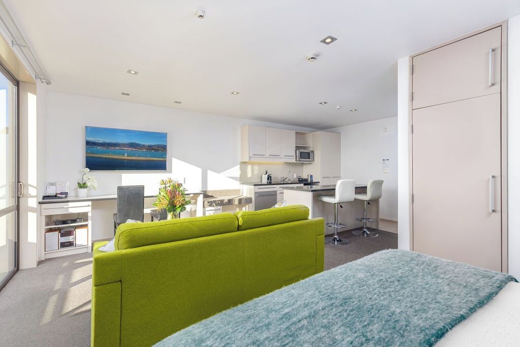 executive studio | 1 bedroom, premium bedding, desk, laptop workspace