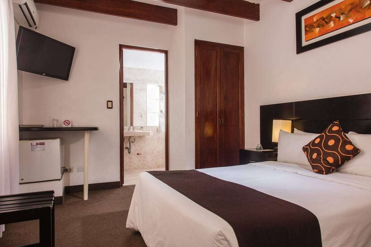 1 bedroom, minibar, in-room safe, laptop workspace