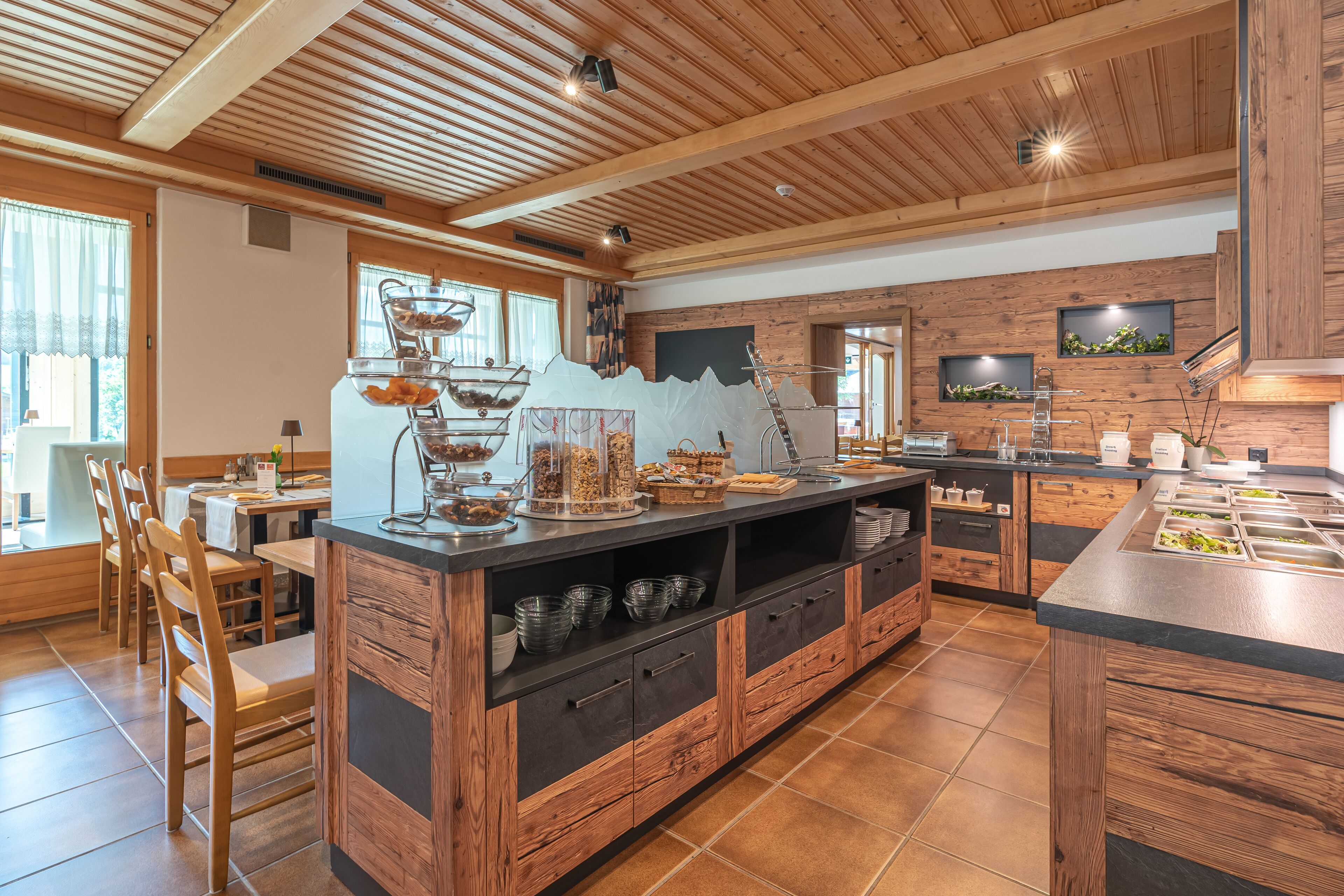 매일 뷔페 무료 아침 식사 포함