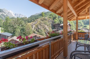 Quarto casal | Vista para a montanha