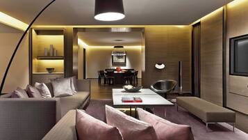 1 quarto, edredons de pluma, cofres nos quartos, escrivaninha