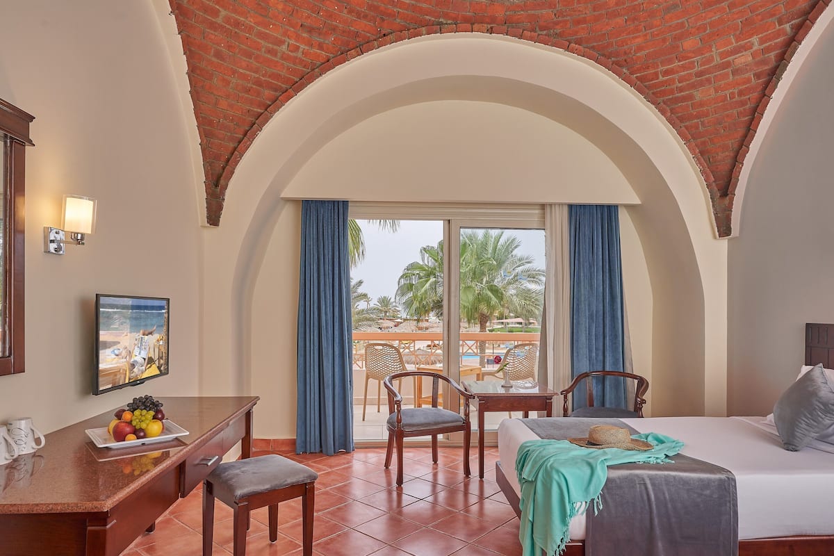 1 bedroom, minibar, in-room safe, desk