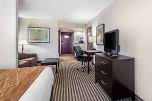 Suite, Non Smoking | Desk, iron/ironing board, free cribs/infant beds, free WiFi - Comfort Inn & Suites Perry I-35 (Perry)