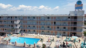 屋外プール