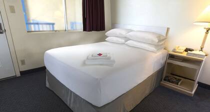 Americas Best Value Inn Elm Creek