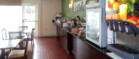 Free daily full breakfast