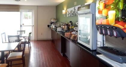 Sleep Inn & Suites Evergreen I-65