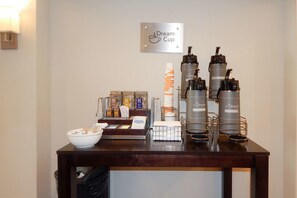 Free daily full breakfast  - Sleep Inn & Suites Evergreen I-65 (Evergreen)