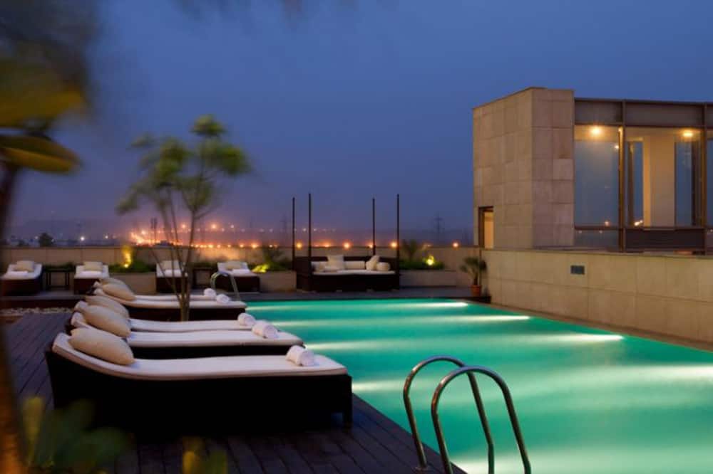 Crowne Plaza Hotel New Delhi Okhla by IHG