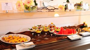 Daily buffet breakfast for a fee