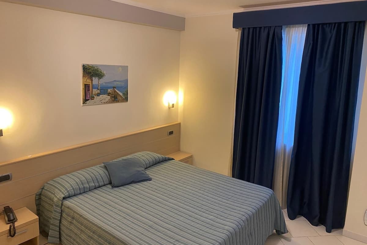 Economy Double Room | In-room safe, desk, laptop workspace, free WiFi