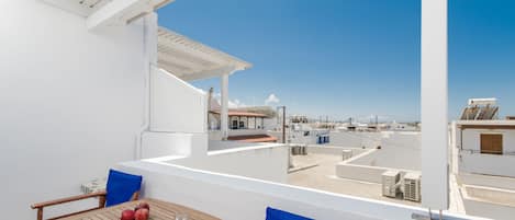 Double or Twin Room | Balcony