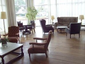 Interior - Hotel Austral (Viedma)