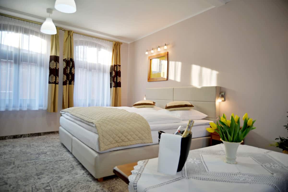 Premium bedding, rollaway beds, free WiFi, bed sheets