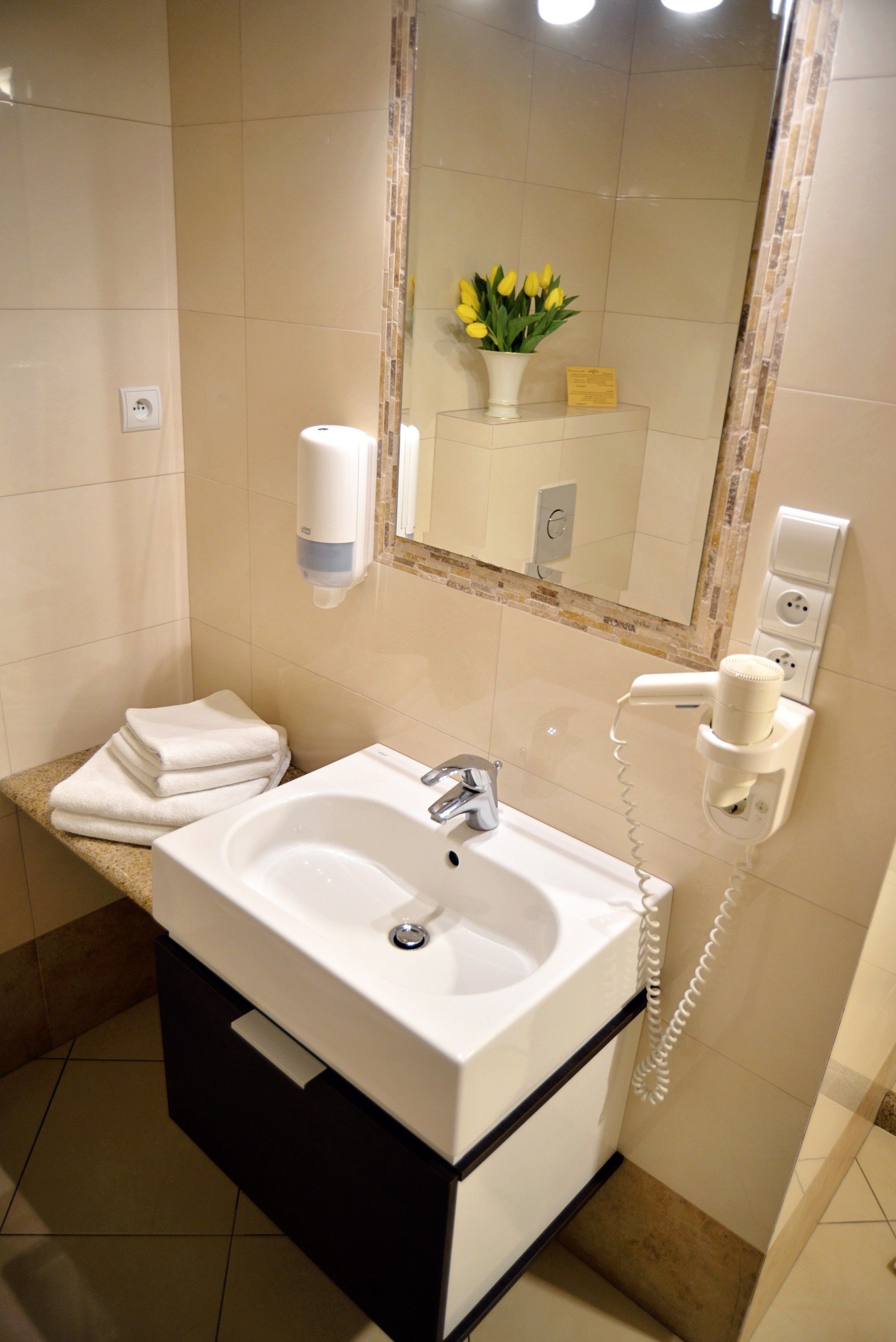 single room | bathroom sink