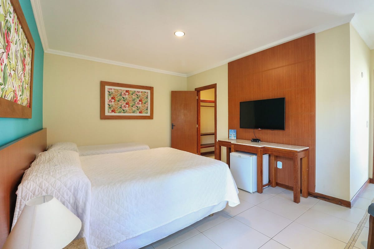 Chambre Luxe | Minibar, rideaux occultants, Wi-Fi gratuit, draps fournis