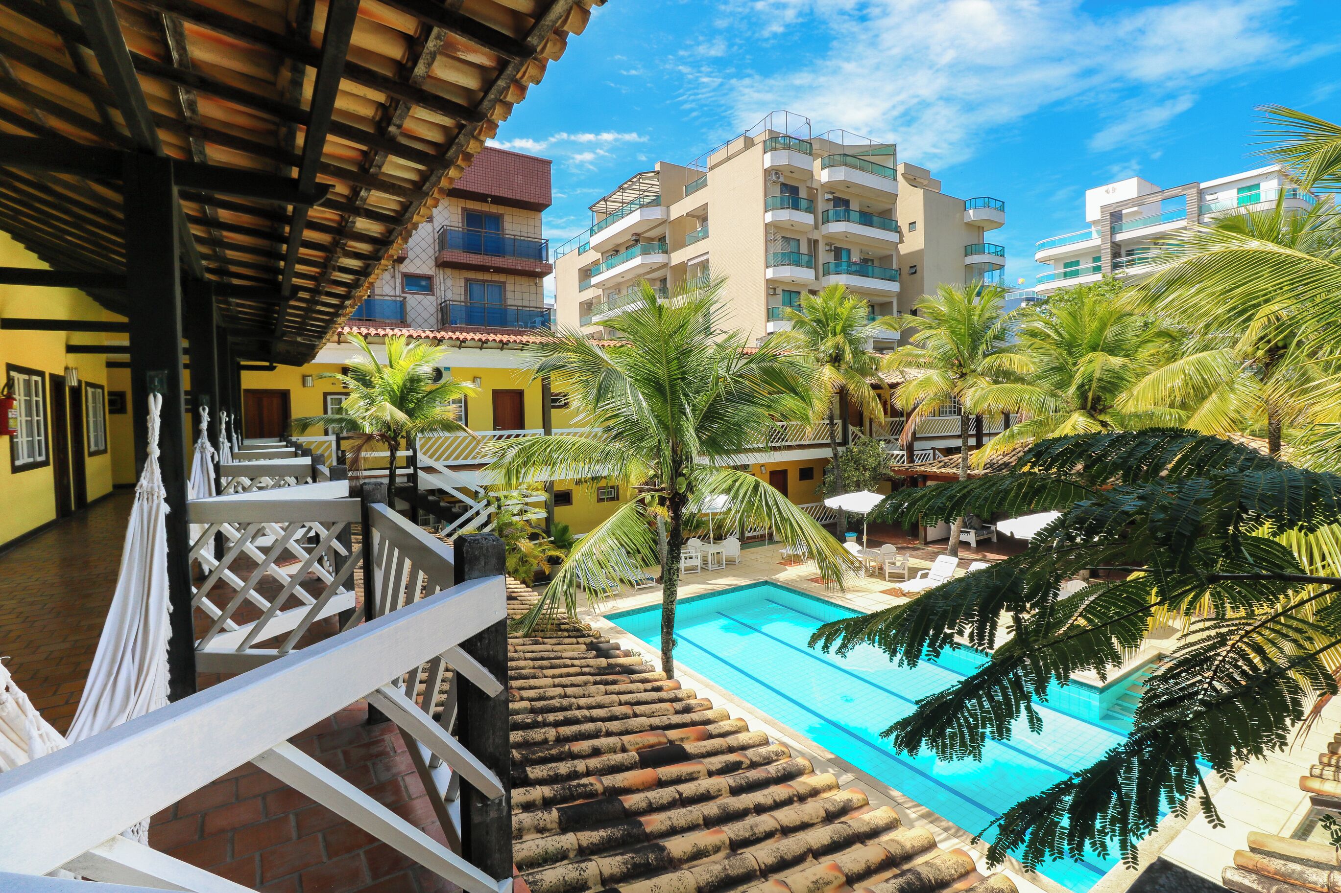 Suite Luxo | Minibar, blackout drapes, free WiFi, bed sheets