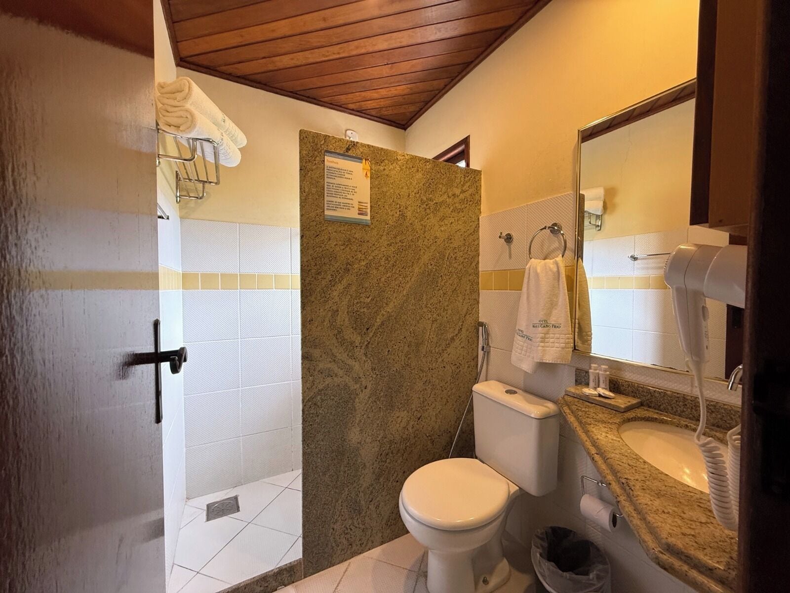 Photo - Hotel Mar de Cabo Frio