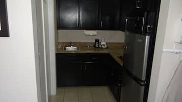 Fridge, microwave, coffee/tea maker