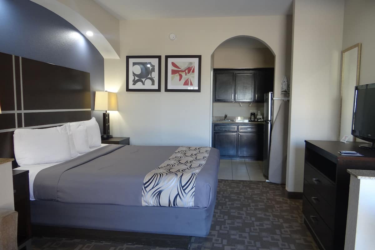 In-room safe, desk, blackout drapes, soundproofing