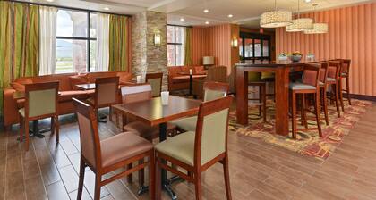 Hampton Inn Muscatine
