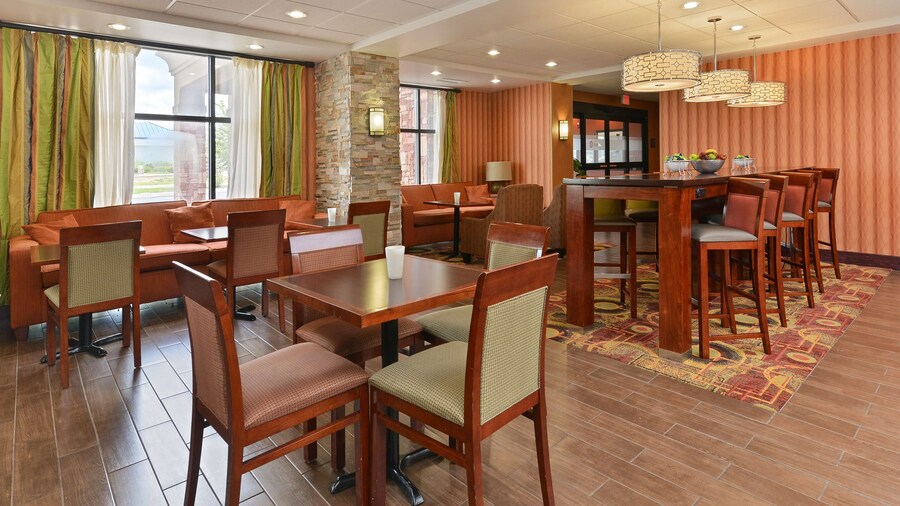 Hampton Inn Muscatine