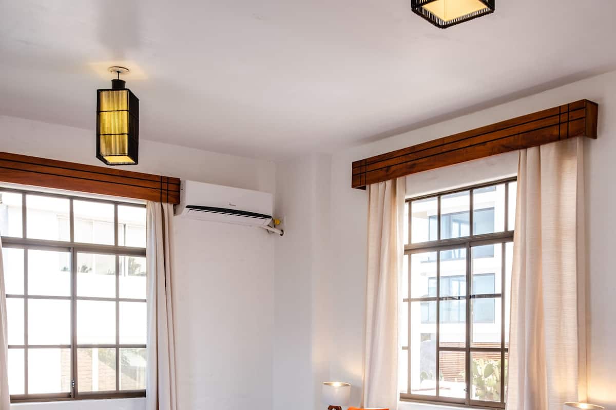 standard double room | 1 bedroom, premium bedding, down duvets, memory-foam beds