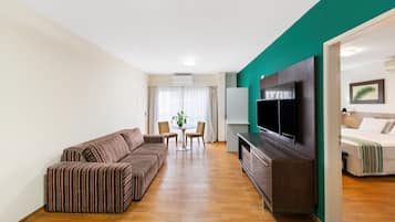 Suíte Premium | 1 quarto, cofres nos quartos, escrivaninha