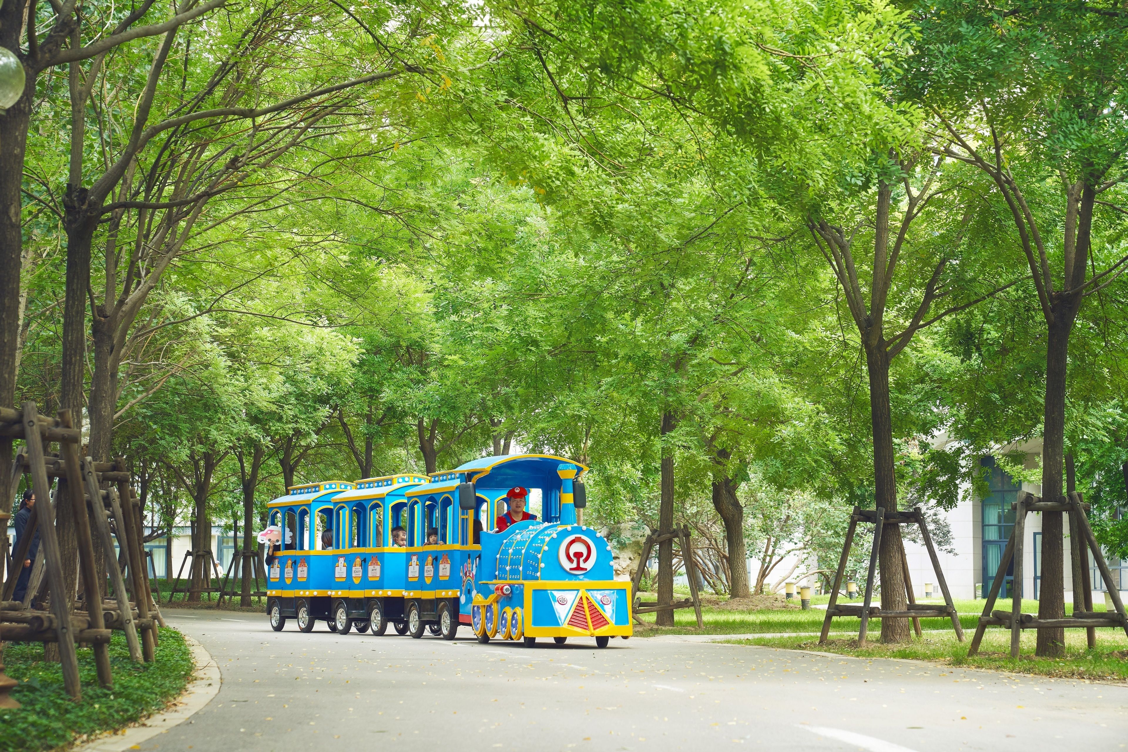 children’s play area – outdoor