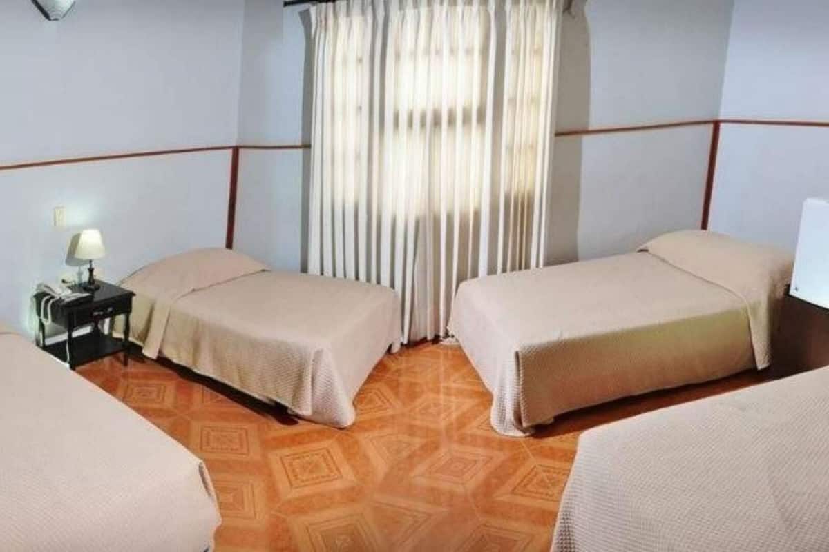 Lakens van Egyptisch katoen, luxe beddengoed, een minibar