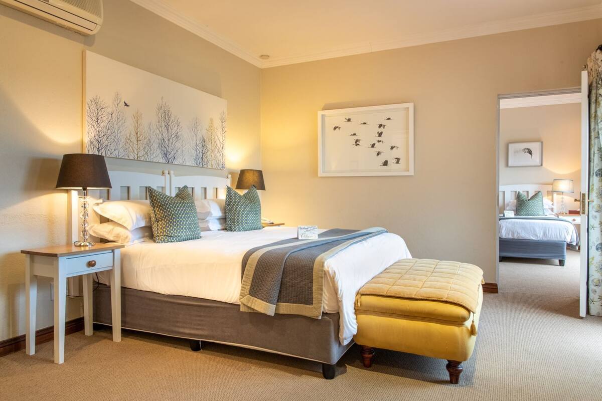 Exclusive Standard Family Room | Sengetøy av topp kvalitet, minibar, safe på rommet og skrivebord