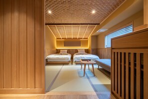 Luxury Twin Room | Premium bedding, in-room safe, individually decorated, desk - NISHIYAMA RYOKAN - Established in 1953 (Kyoto)