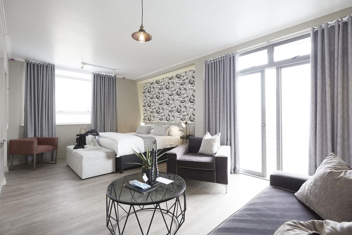 1 habitación, ropa de cama de alta calidad y edredón